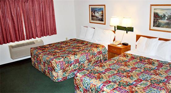 Fairbridge Inn & Suites In Caledonia Room photo